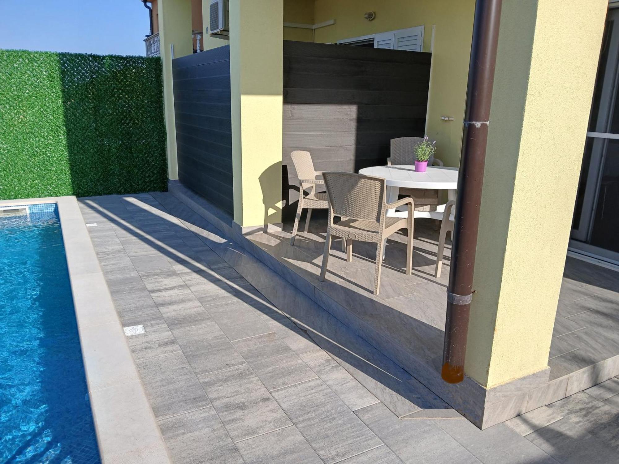 Apartmani Jelic Виньерац Экстерьер фото